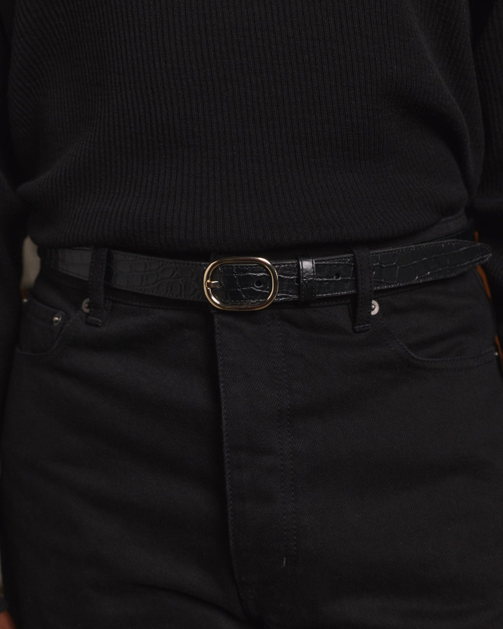 Ceinture en cuir noir embossée crocodile - 1