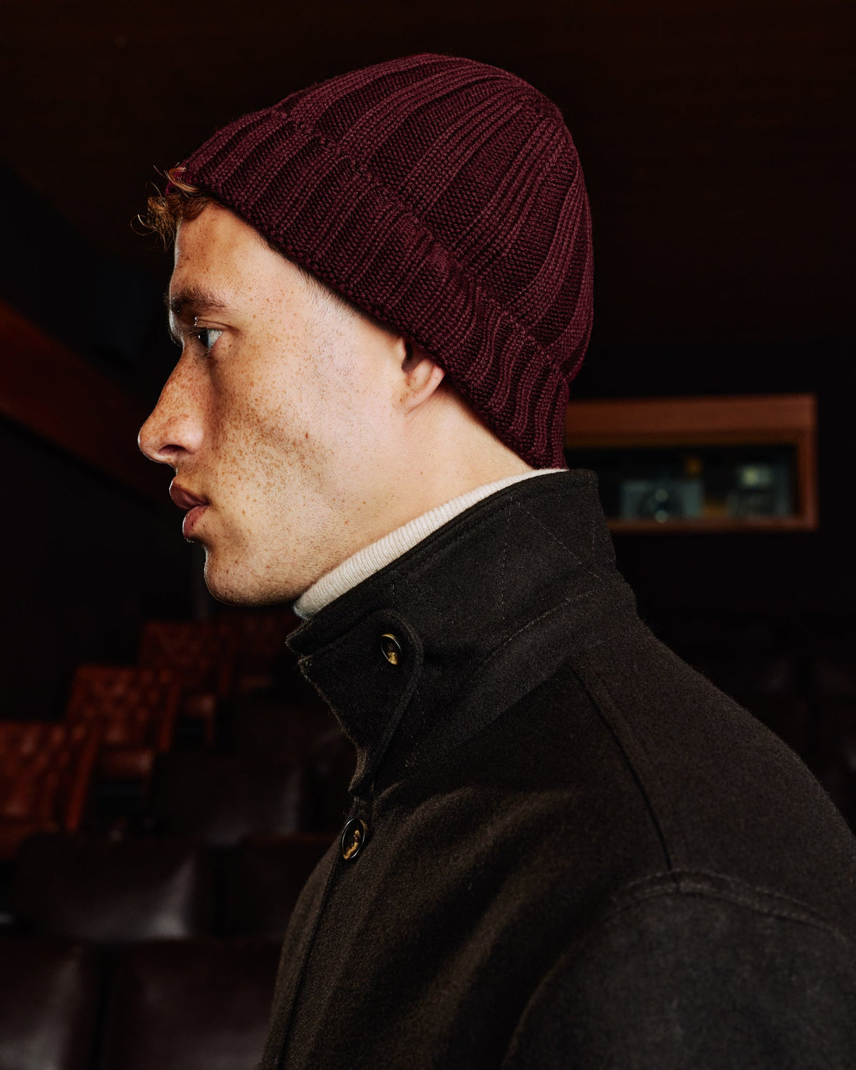 Bonnet en laine bordeaux - 2