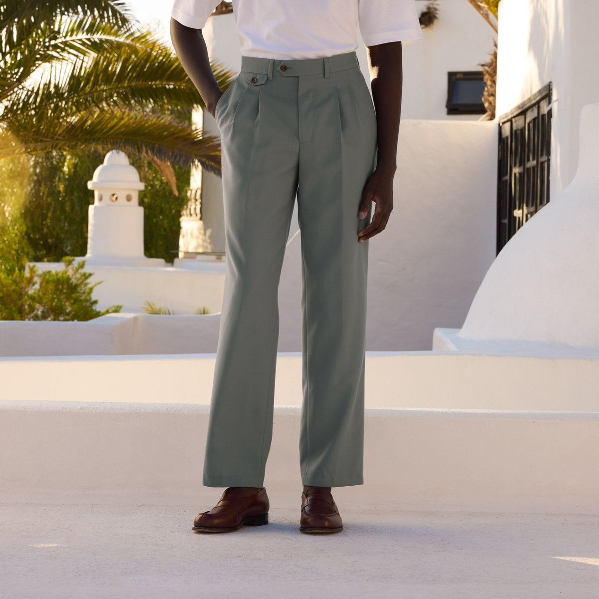 Pantalon à pinces en laine froide sauge - 1