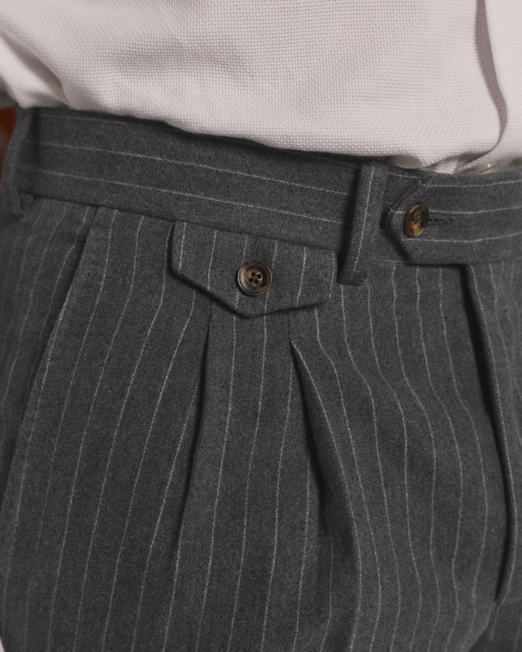 Pantalon à double plis en moleskine de coton gris à rayures craie - 2