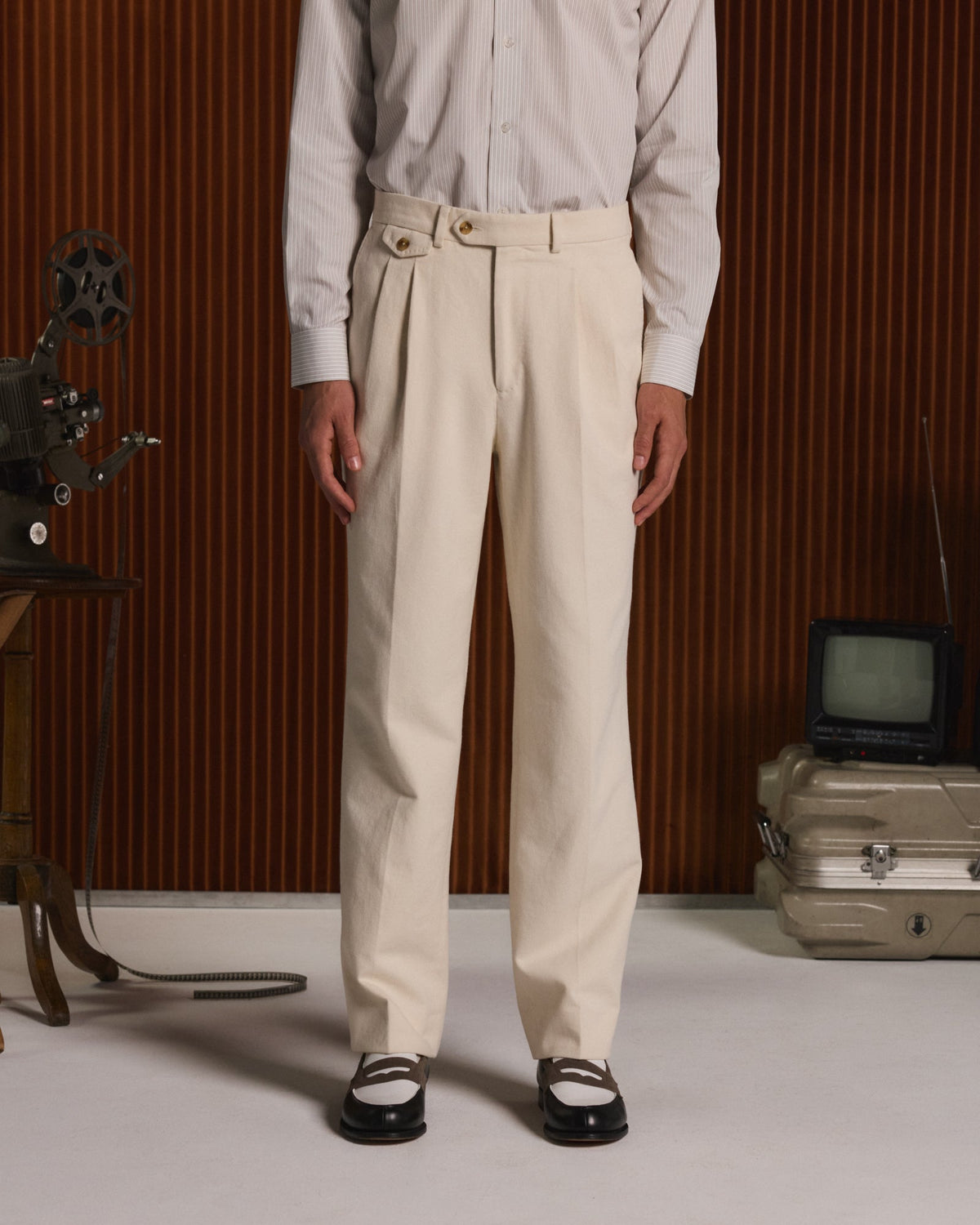 Pantalon à pinces en laine chevrons marron - 3
