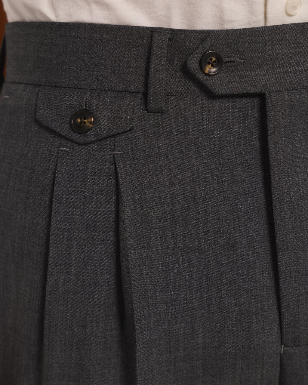 Pantalon à pinces en laine marine - 4