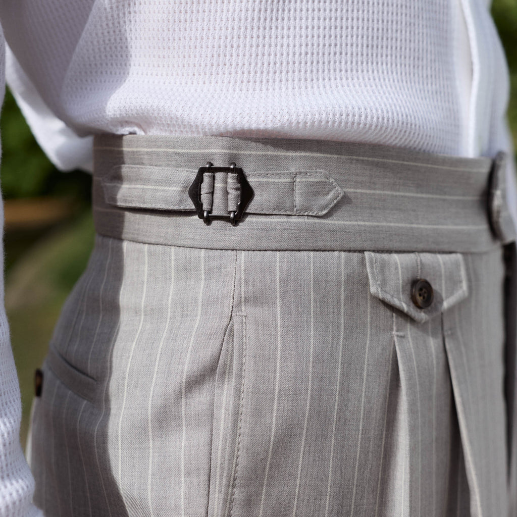 Pantalon à pinces en laine froide gris perle rayé - 2