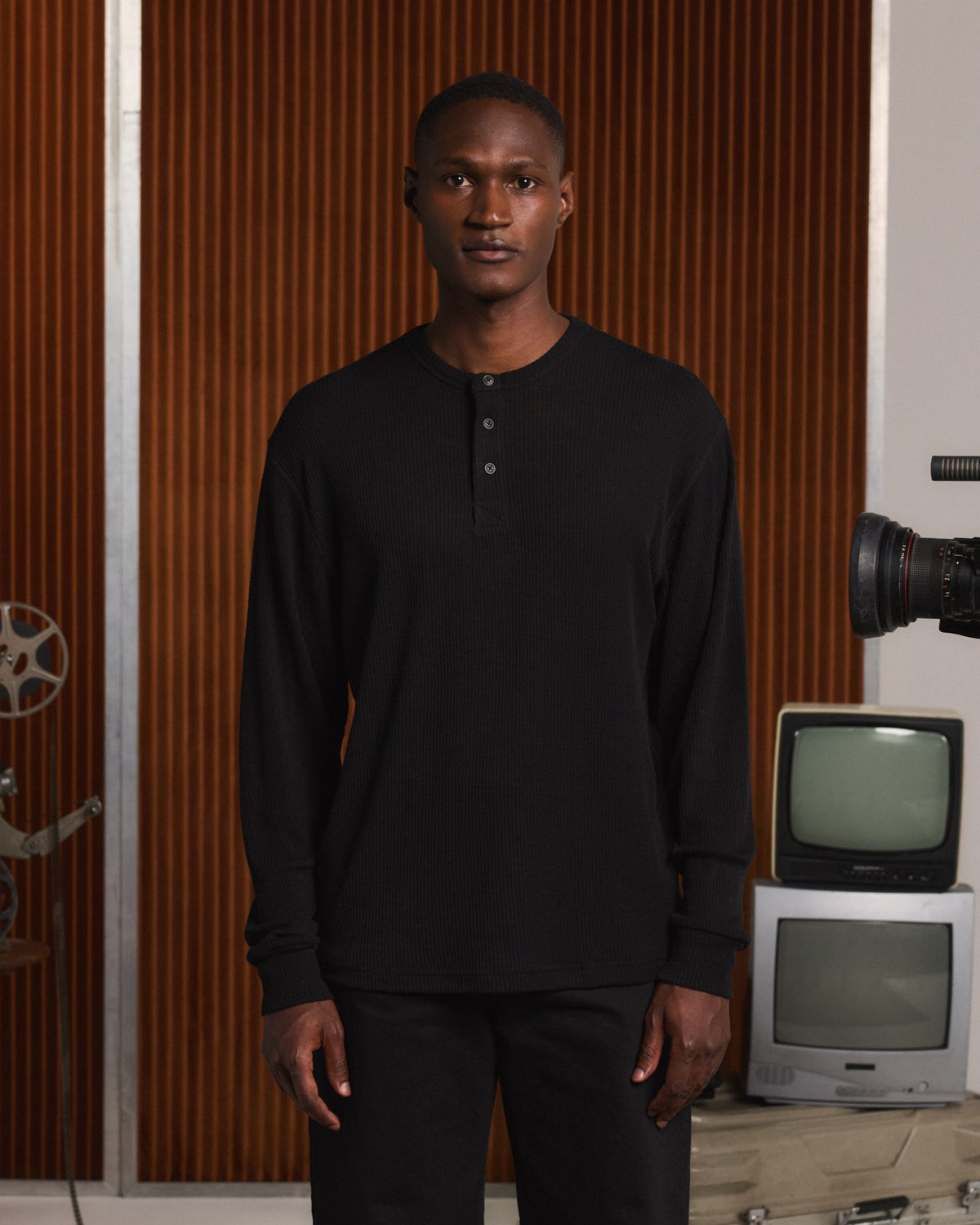 Henley en laine noire - 1